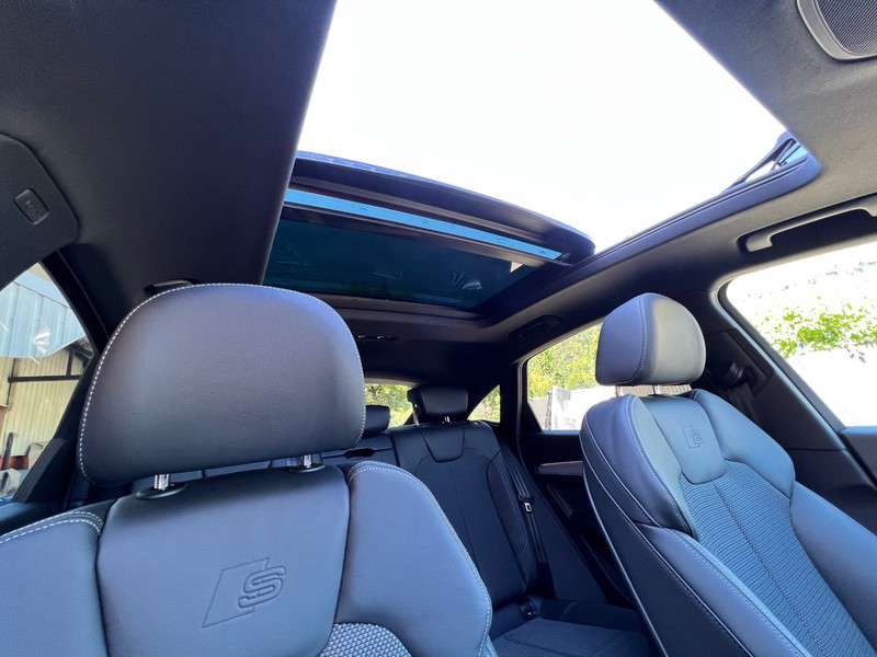 Audi Q5 - SPORTBACK 40 TDI 204 S-LI