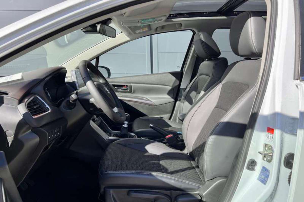 Suzuki s-cross - 1.5 HYBRID BVA STYLE ALLG