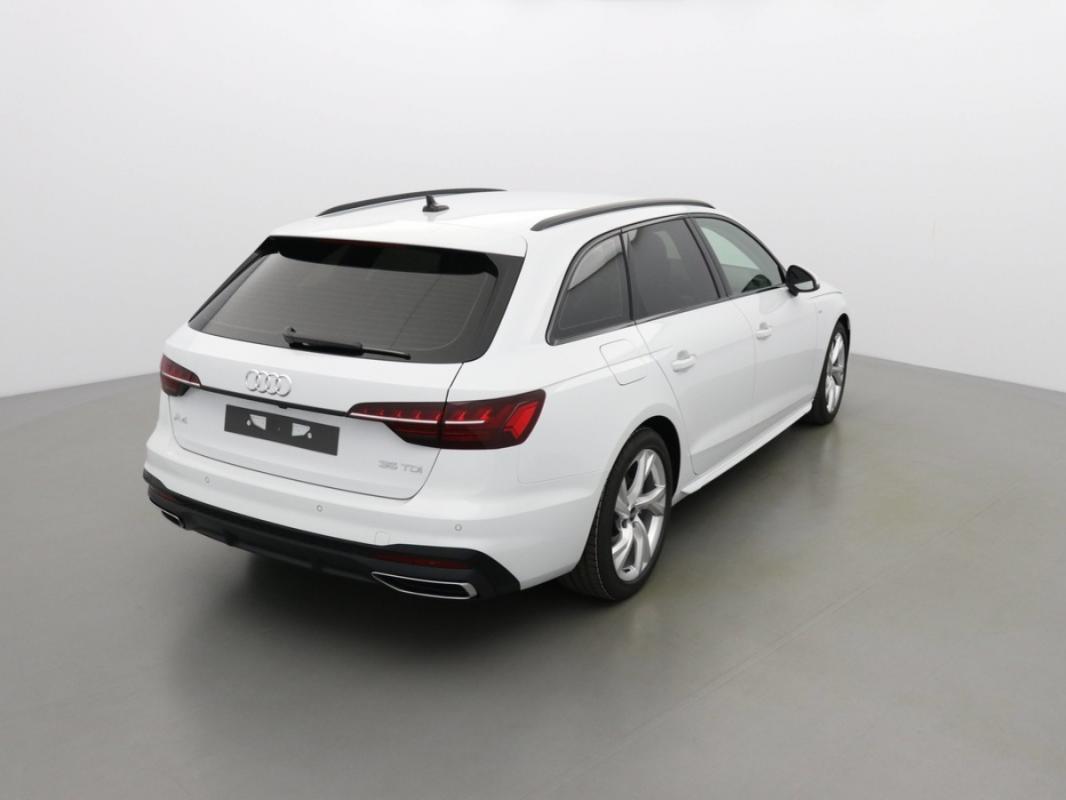 AUDI A4 - AVANT S LINE EDITION 163 (2022)