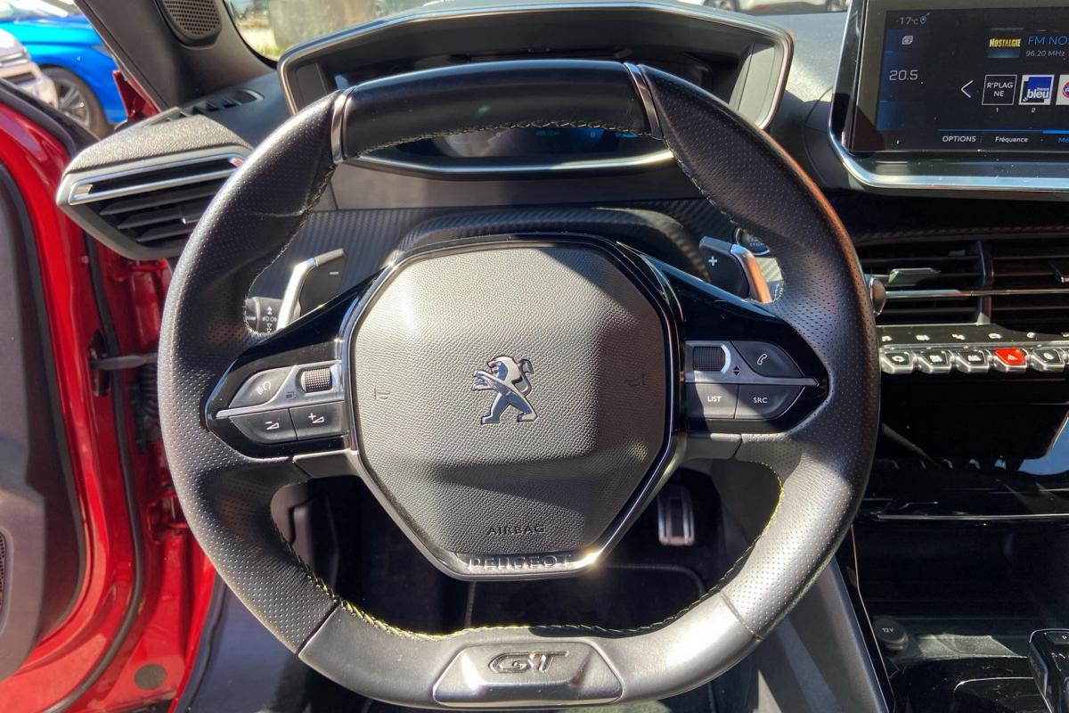 Peugeot 2008 - 1.2 PURETECH 130 EAT8 GT