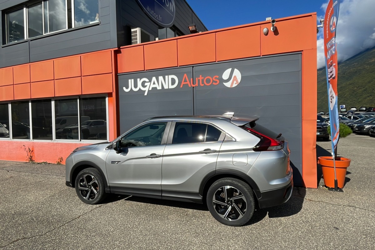 Mitsubishi Eclipse Cross - 2.4 PHEV 4WD INTENSE