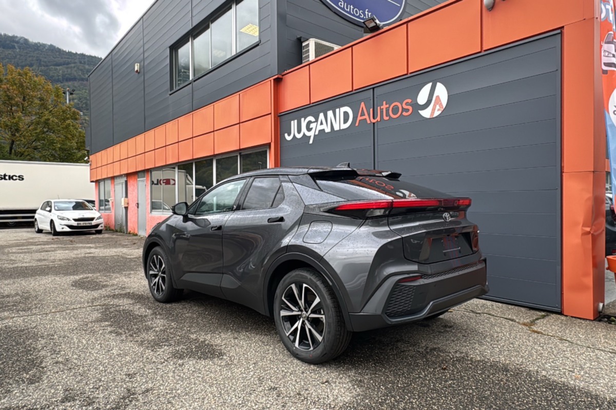 Toyota C-HR - HYBRID 200 AWD DESIGN PK