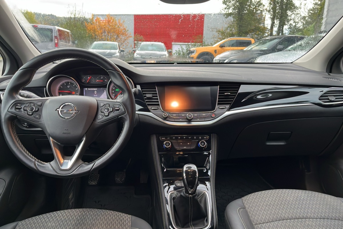 Opel Astra - 1.0 105 INNOVATION
